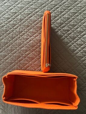 Orange Felt Bag Organizer Insert w/Removable Middle Insert (Med. Handbags)👜